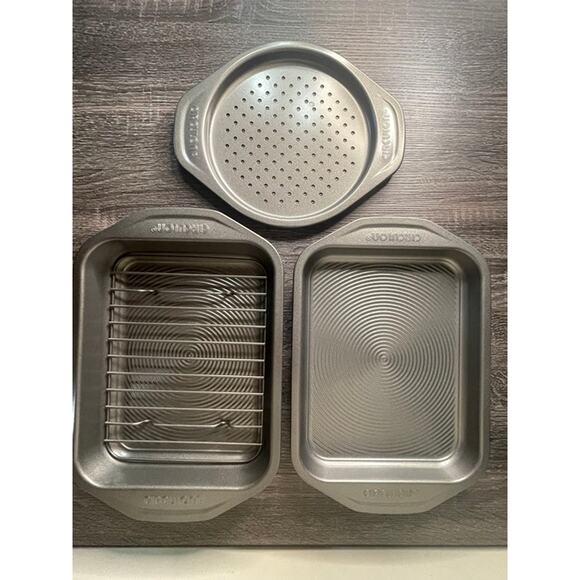 Circulon Bakeware Nonstick Toaster Oven - Picture 2 of 5